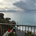 Carabeo 72 Menyber Daire Nerja